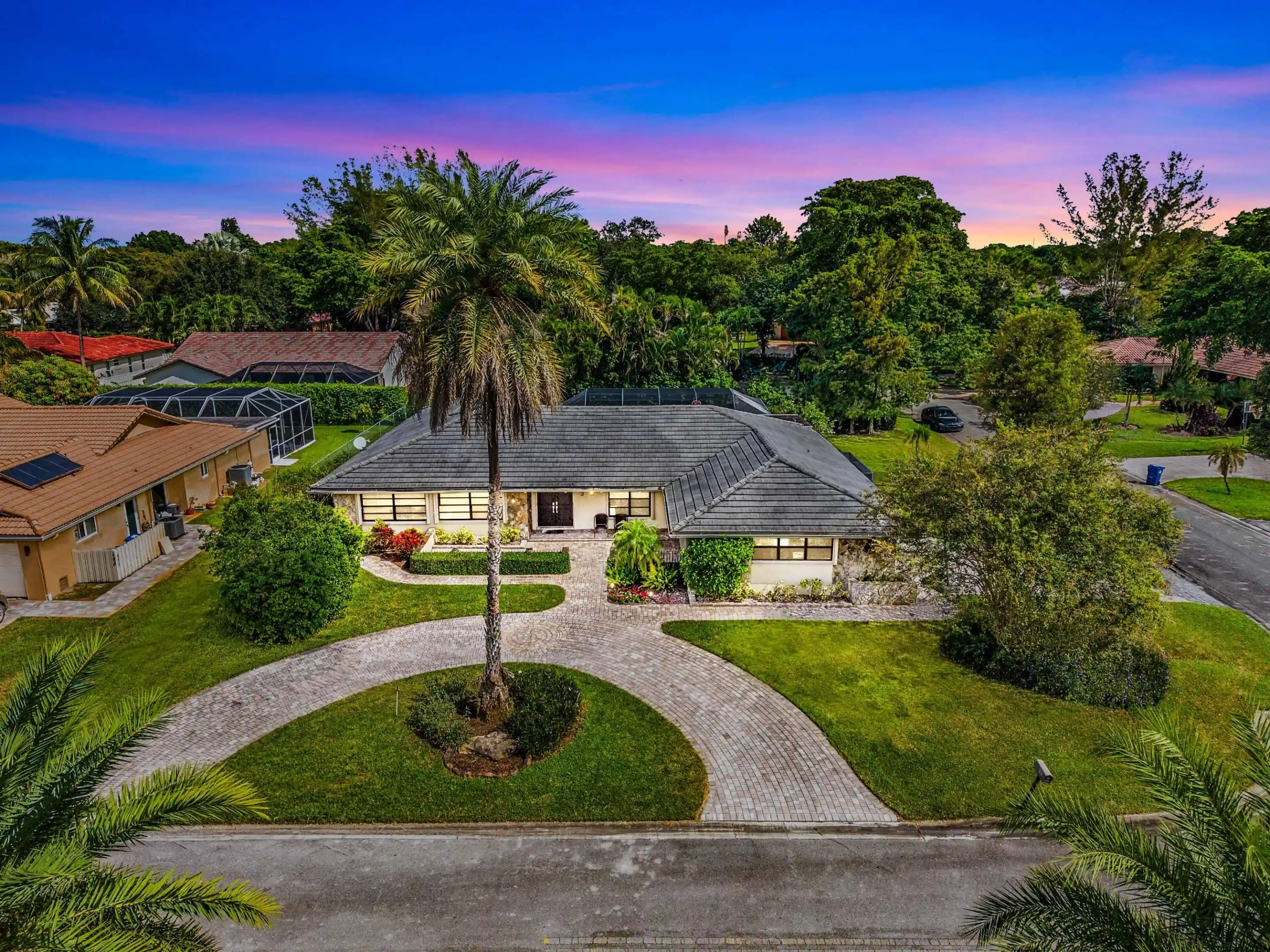 Single family home for sale at 213 NW 94th Way, Coral Springs, FL 33071 | MLS# B26092874