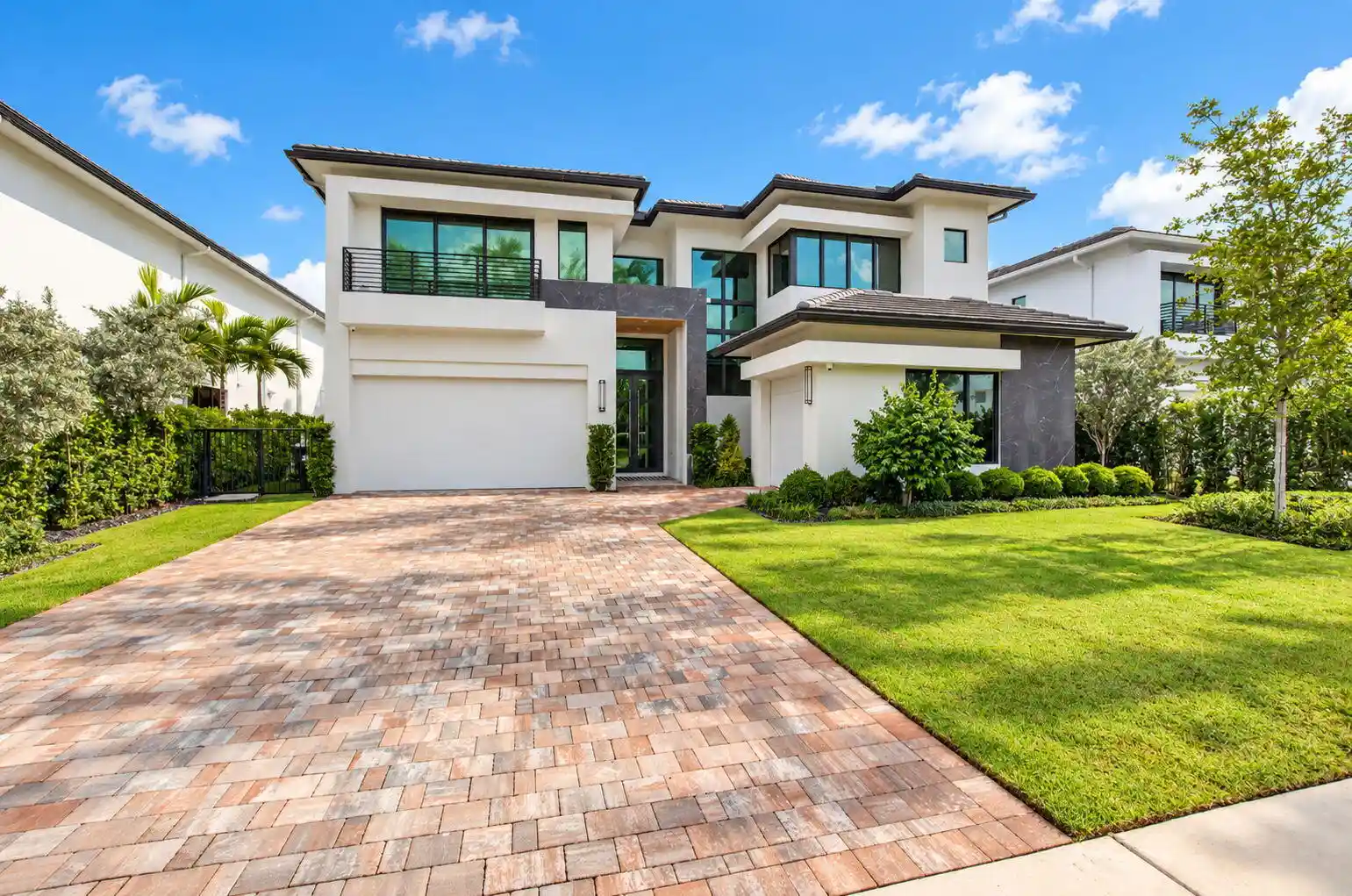 Single family home for sale at 2252 Delray Ridge Ln, Delray Beach, FL 33444 | MLS# B26092887