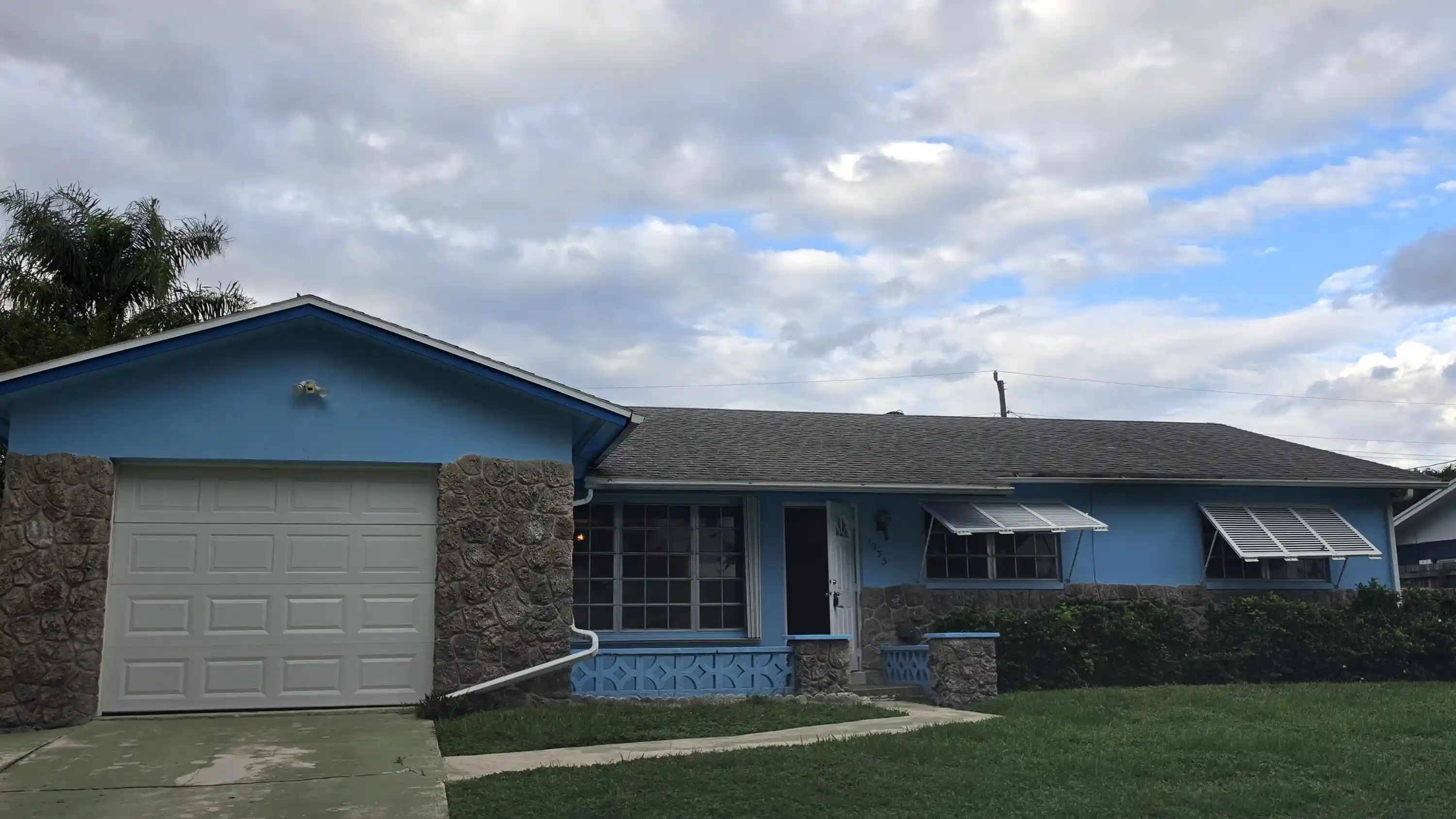 Single family home for sale at 1033 SW 25th Place, Boynton Beach, FL 33426 | MLS# B26093018
