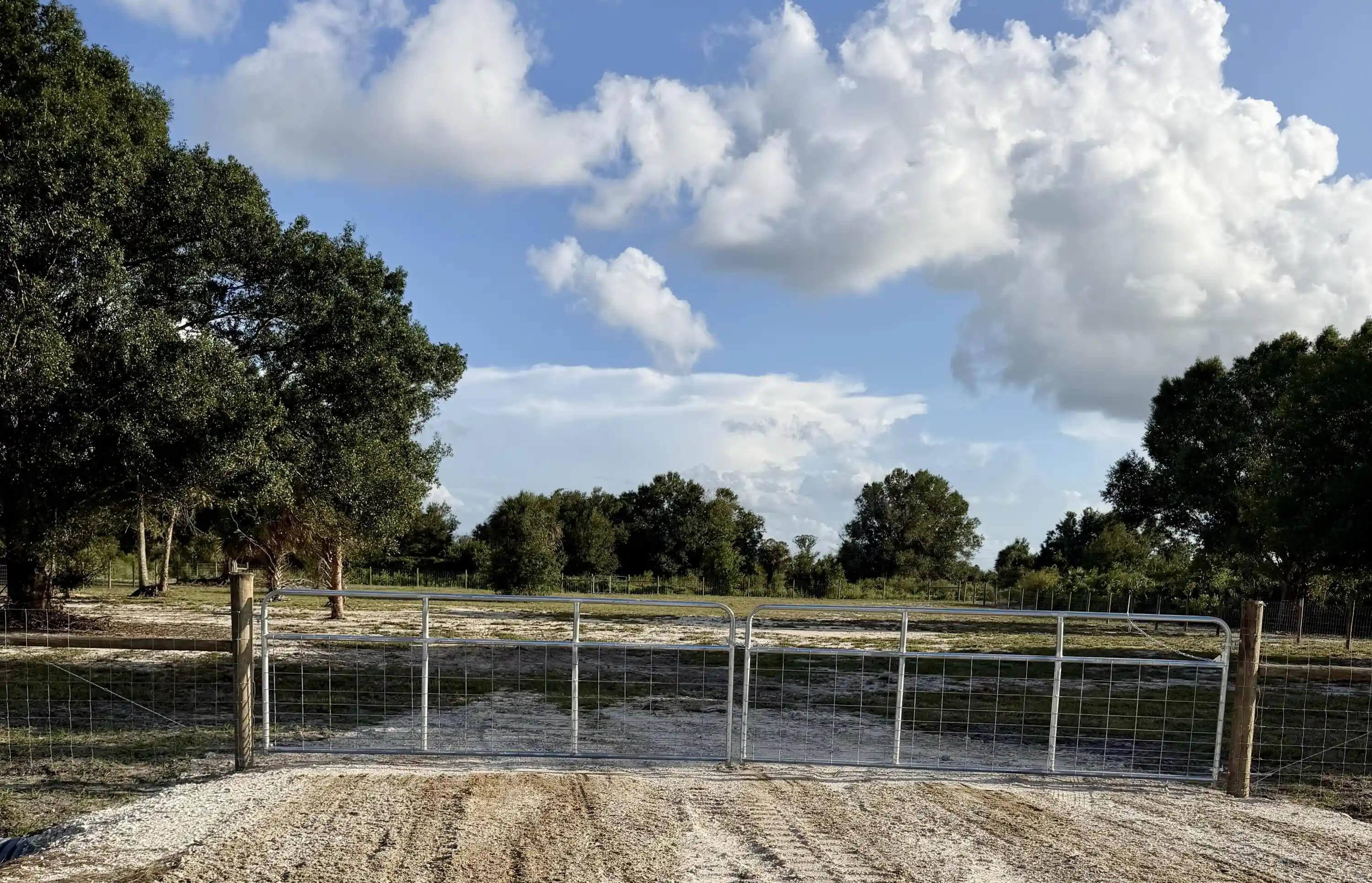 Land for sale at 18516 NW 262nd Street, Okeechobee, FL 34972 | MLS# B26093039