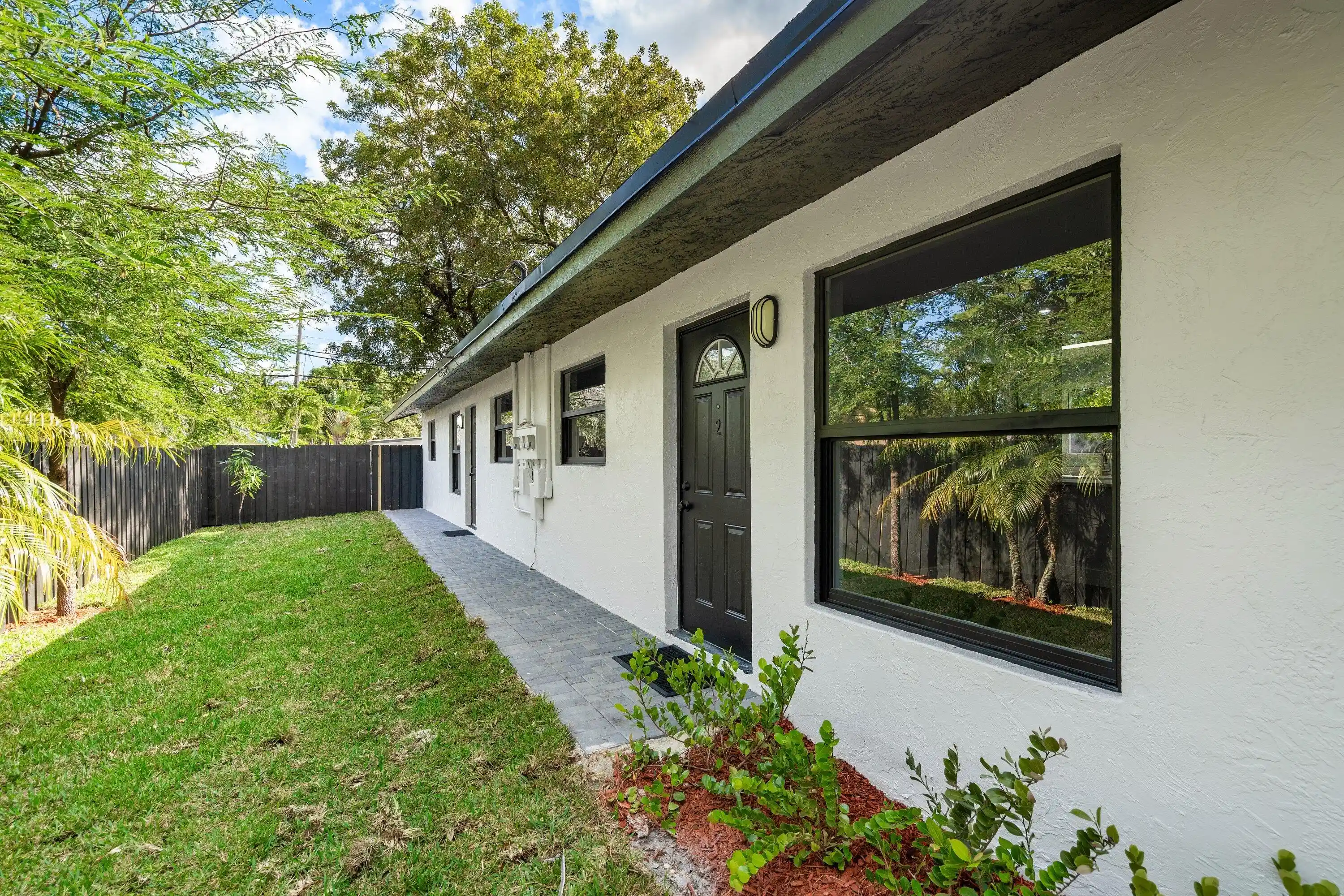 Photo 1 of Multi family home for sale at 1211 Ne 2nd Avenue, Fort Lauderdale, FL 33304 | MLS# B26093228 | Listing updated on 2026-10-28