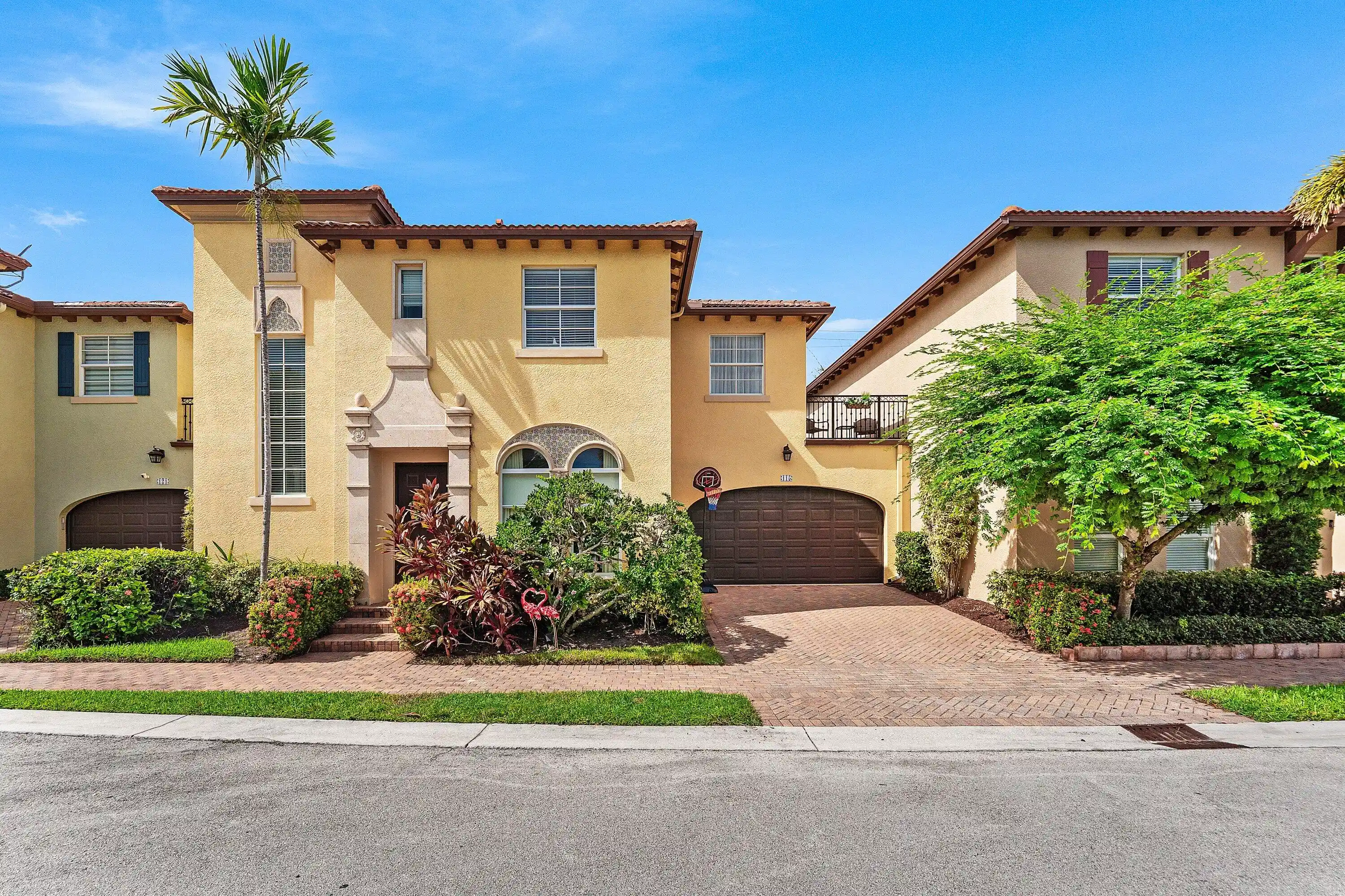 Photo 1 of Townhouse for sale at 115 Via Poinciana Ln, Boca Raton, FL 33487 | MLS# B26093265 | Listing updated on 2026-10-31