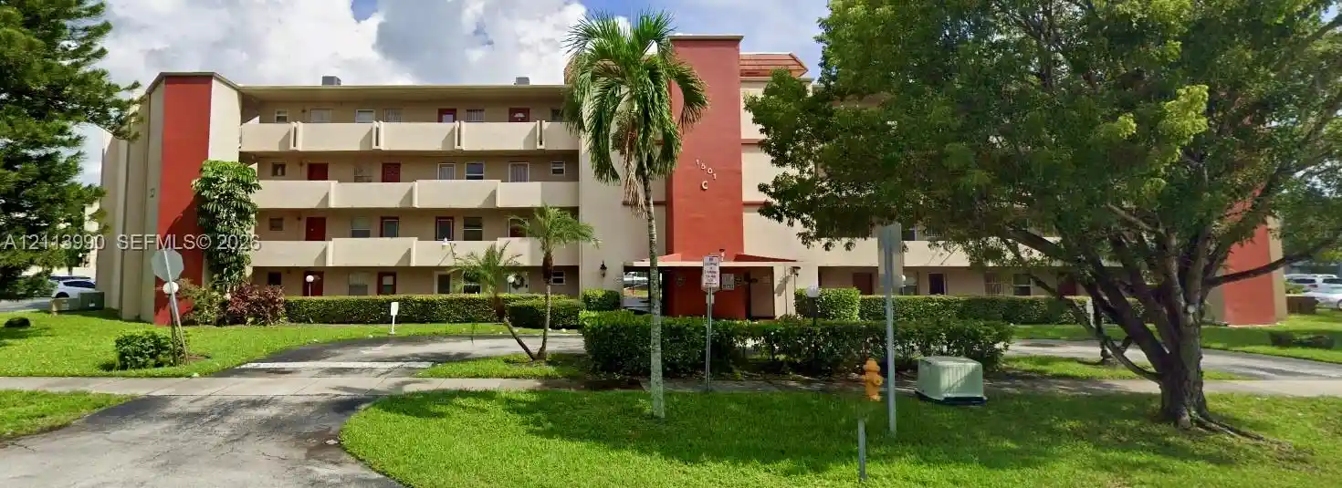 Condo for sale at 1501 NE 191st Street #C312, Miami, FL 33179 | MLS# A12113990