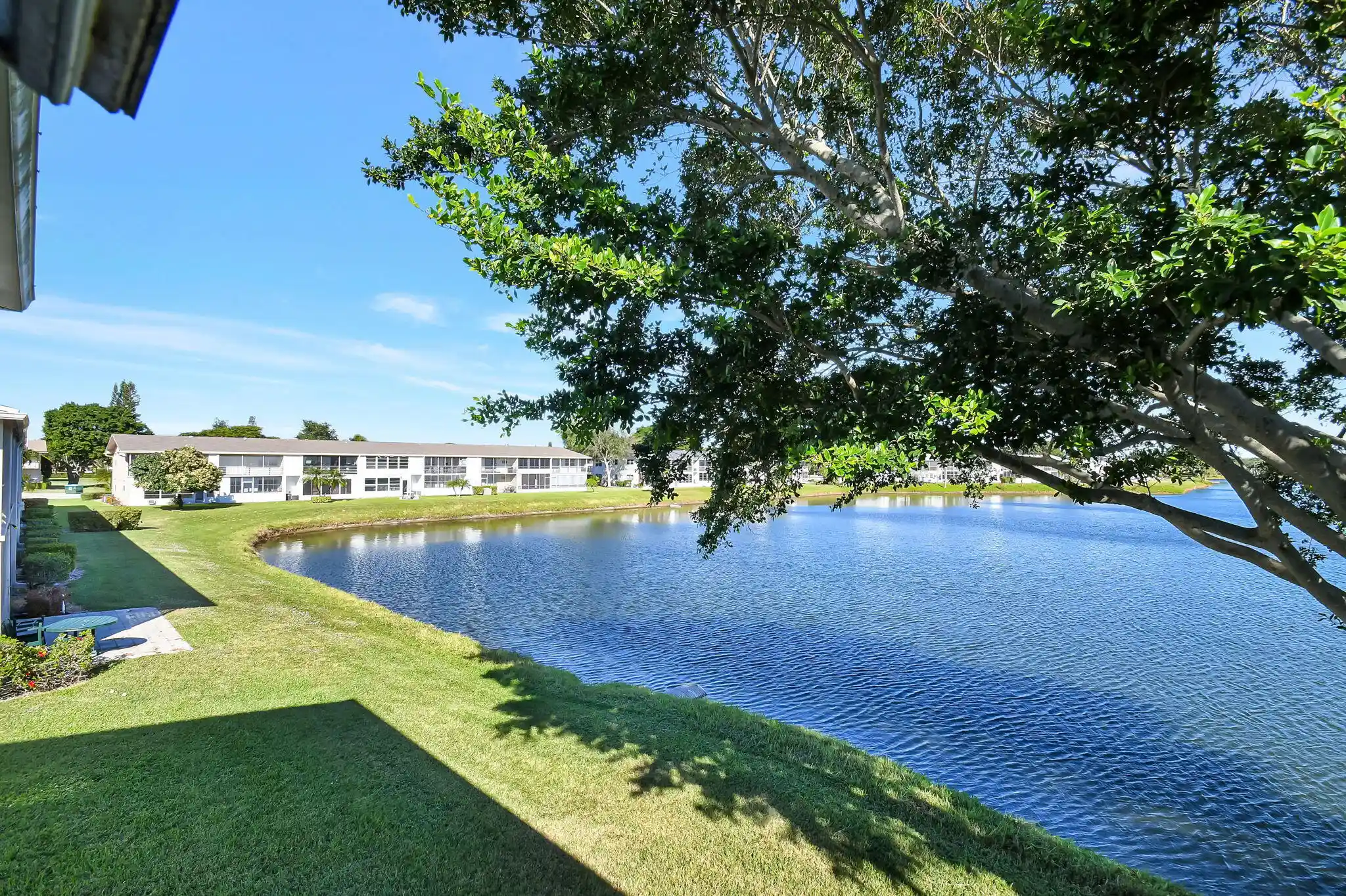 Condo for sale at 152 Chatham G, West Palm Beach, FL 33417 | MLS# B26093451