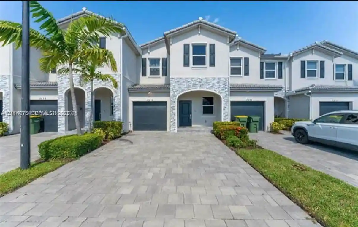 Townhouse for sale at 2659 SE 11th Street, Homestead, FL 33035 | MLS# A12114075