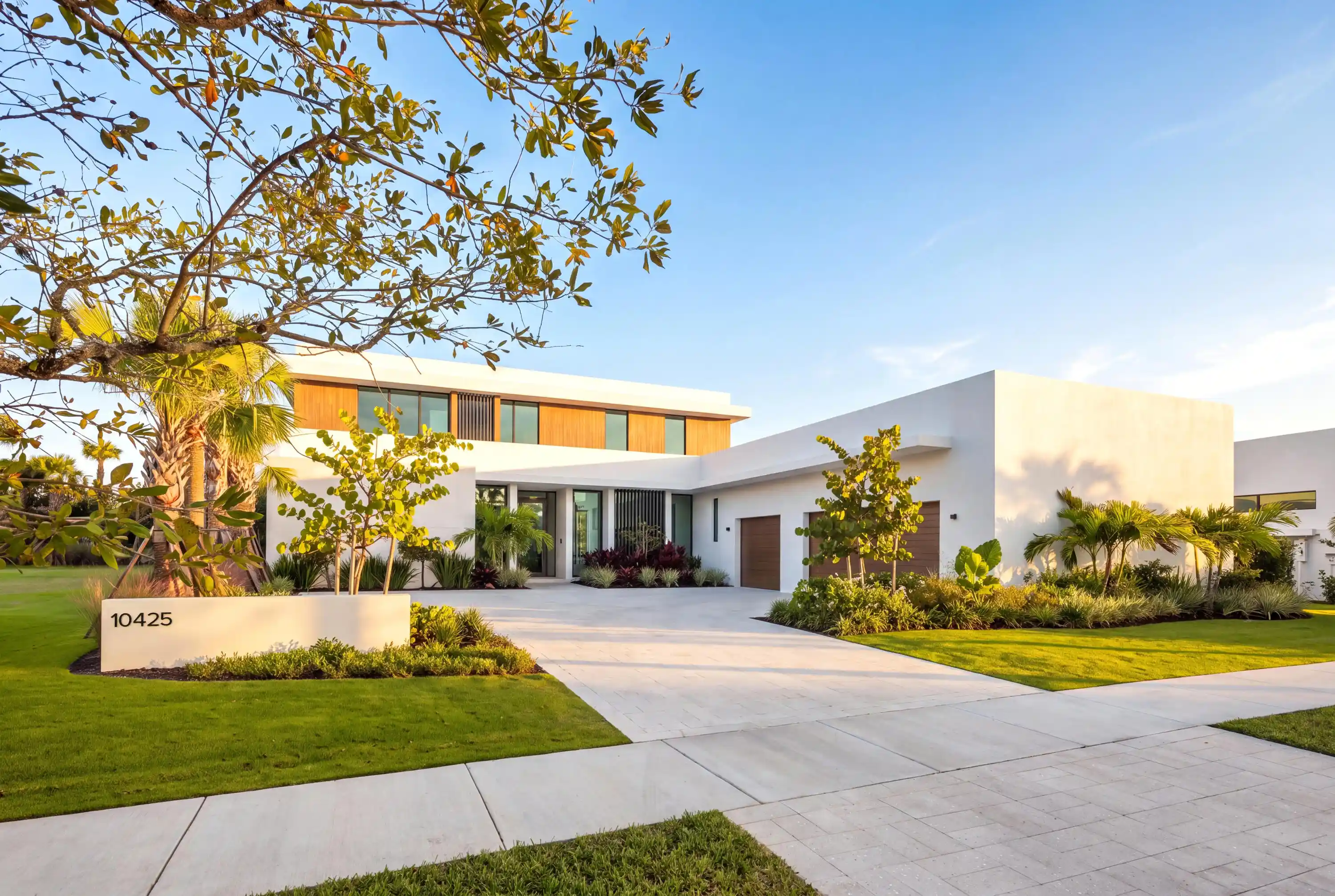 Single family home for sale at 10425 Bernina Dr, Palm Beach Gardens, FL 33412 | MLS# B26093540