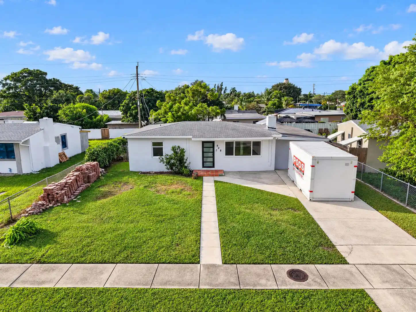 Single family home for sale at 528 Beech Rd, West Palm Beach, FL 33409 | MLS# B26093589