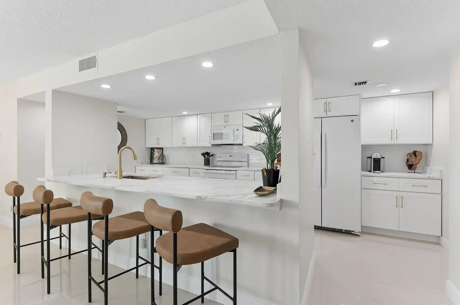 Condo for sale at 2025 Lavers Cir #D404, Delray Beach, FL 33444 | MLS# B26093632