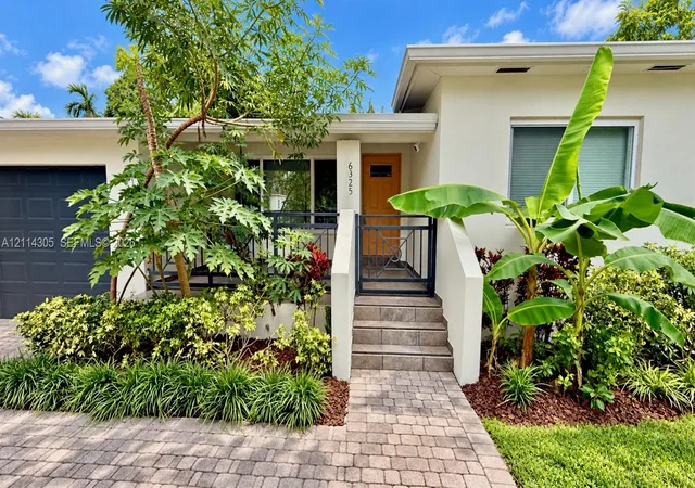 Photo 1 of Single family home for sale at 6325 SW 30th Street, Miami, FL 33155 | MLS# A12114305 | Listing updated on 2026-10-28