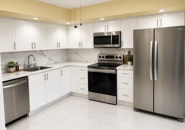 Condo for sale at 8650 SW 133rd Avenue Rd #312, Miami, FL 33183 | MLS# A12114107