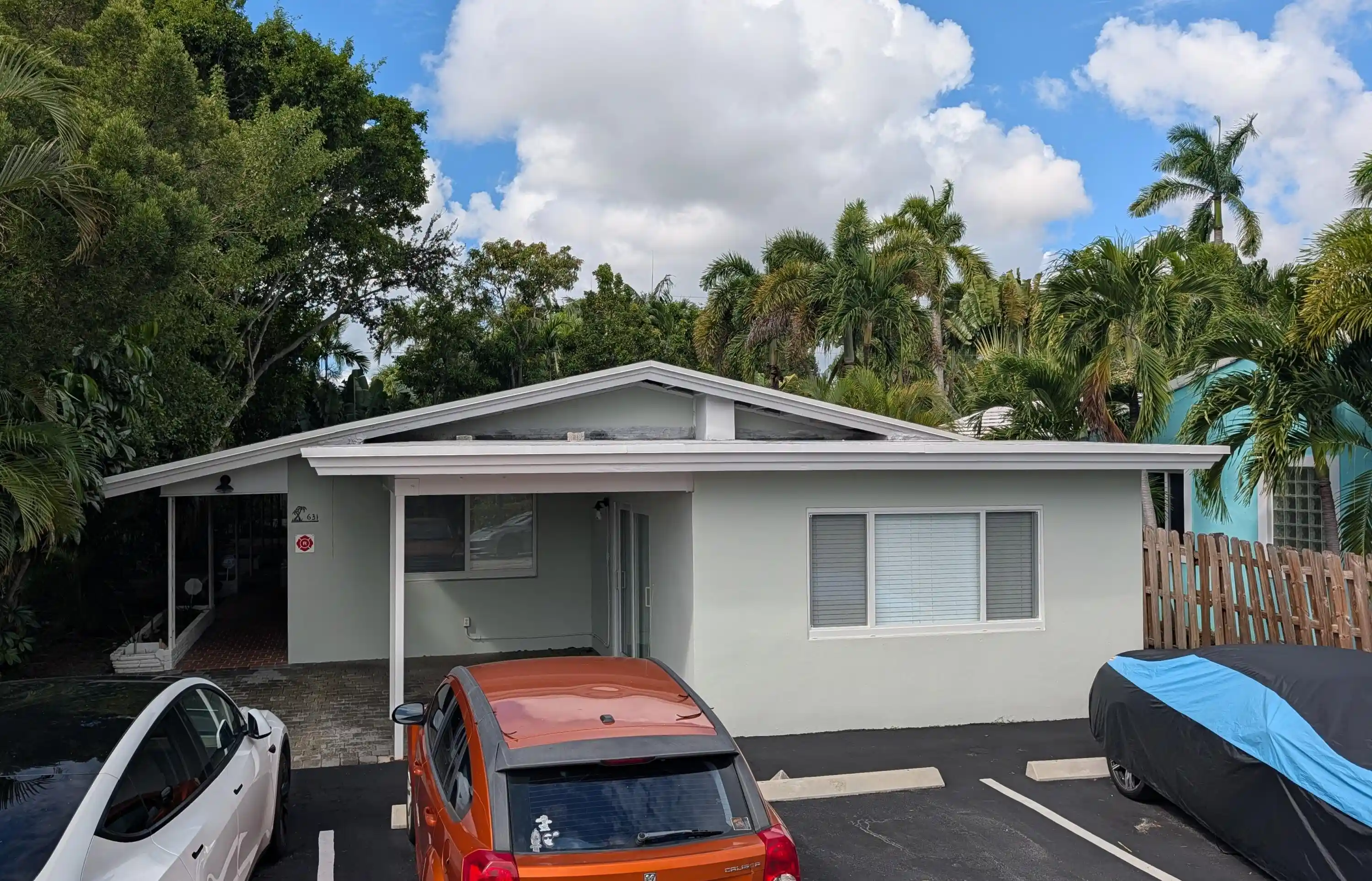 Multi family home for sale at 631 NE 17th Way, Fort Lauderdale, FL 33304 | MLS# B26093704