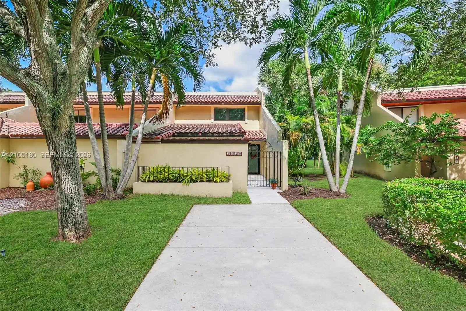 Townhouse for sale at 3840 Alcantara Ave #71E, Doral, FL 33178 | MLS# A12105180