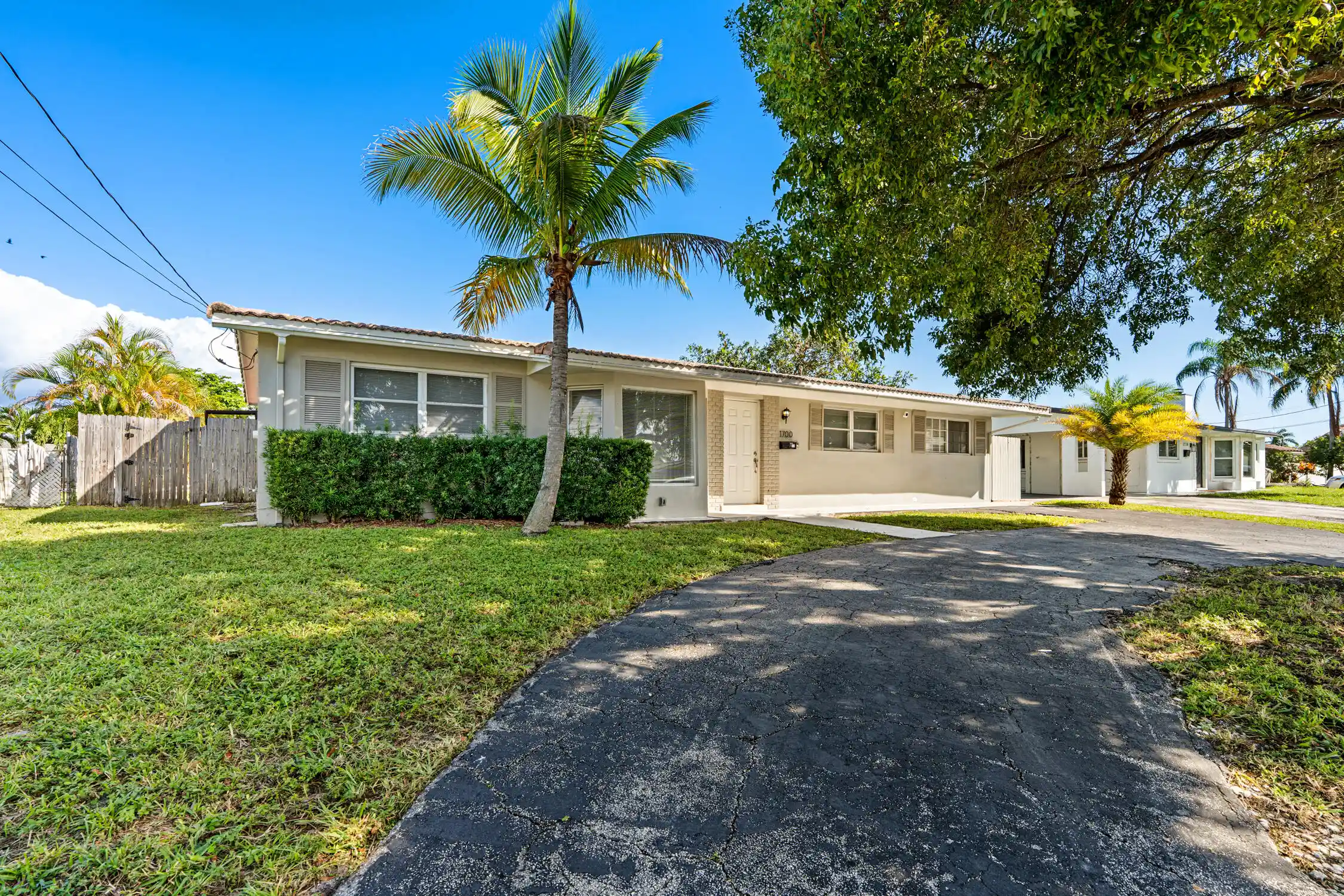 Single family home for sale at 1700 SW 5th Avenue, Pompano Beach, FL 33060 | MLS# B26093711