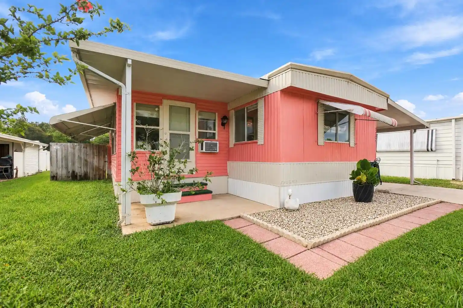 Manufactured home for sale at 7305 SE Redbird Cir, Hobe Sound, FL 33455 | MLS# B26093732