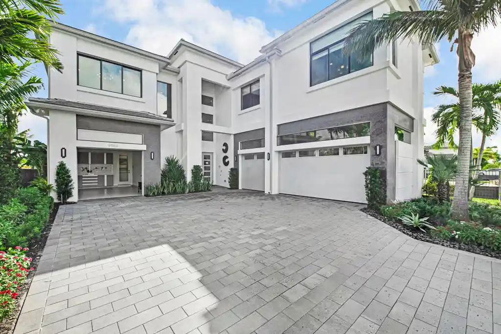 Photo 1 of Mansion for sale at 9984 Migration Point, Palm Beach Gardens, FL 33412 | MLS# B26093737 | Listing updated on 2026-10-29