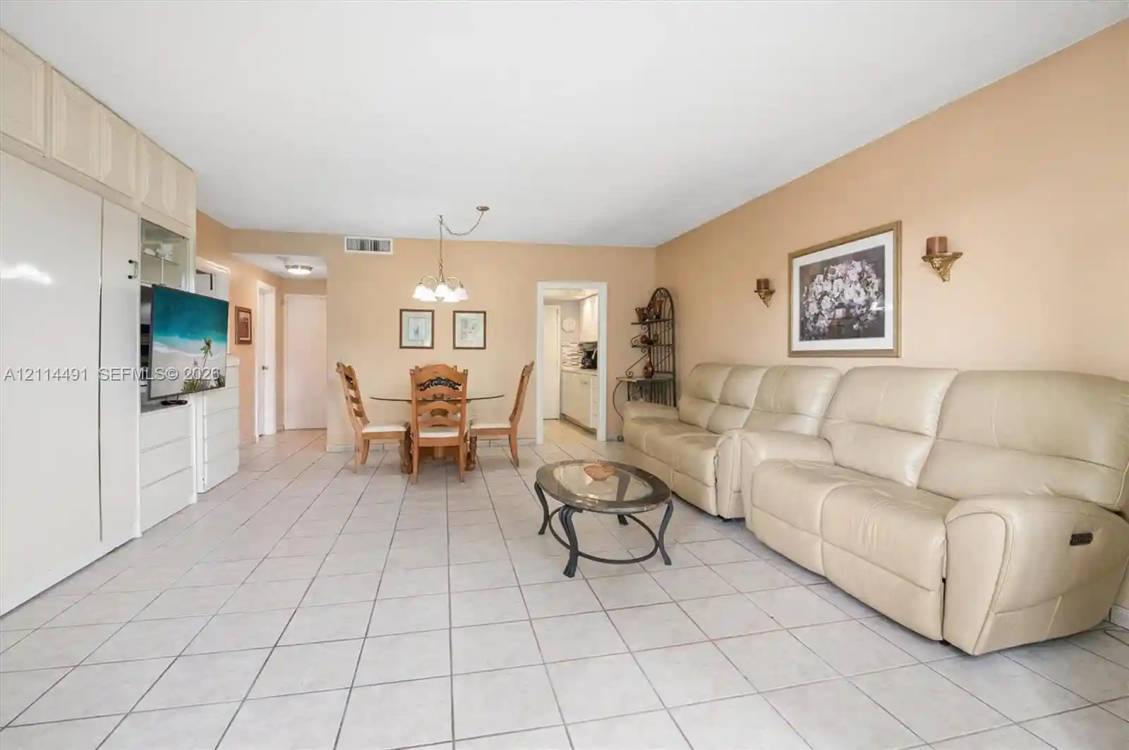 Photo 3 of Condo for sale at 3505 S Ocean Dr #217, Hollywood, FL 33019 | MLS# A12114491 | Listing updated on 2026-10-28