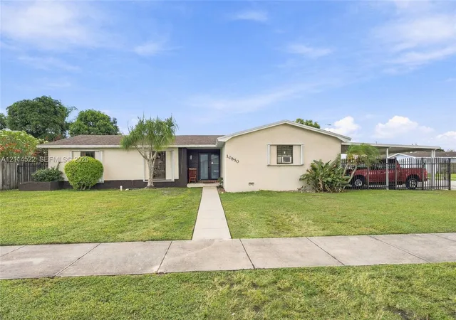 Photo 2 of Single family home for sale at 10850 SW 171st Street, Miami, FL 33157 | MLS# A12114522 | Listing updated on 2026-10-29