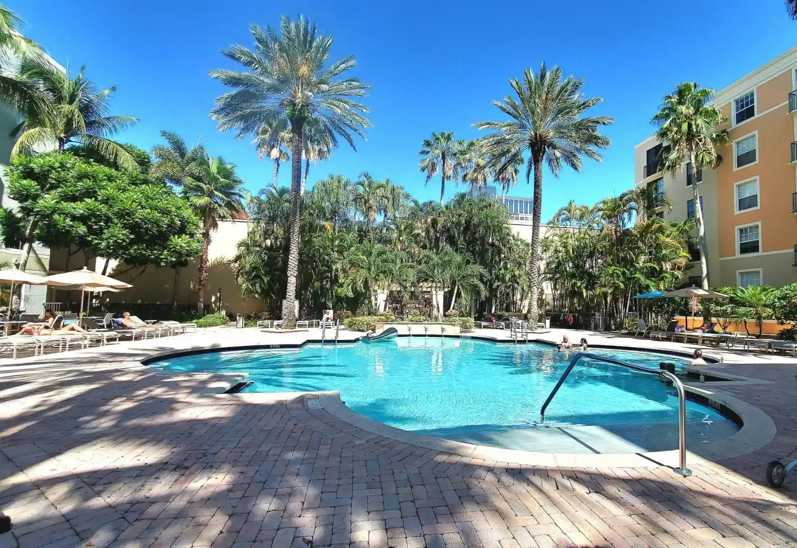 Photo 1 of Condo for sale at 720 S Sapodilla Ave #207, West Palm Beach, FL 33401 | MLS# B26093824 | Listing updated on 2026-10-29