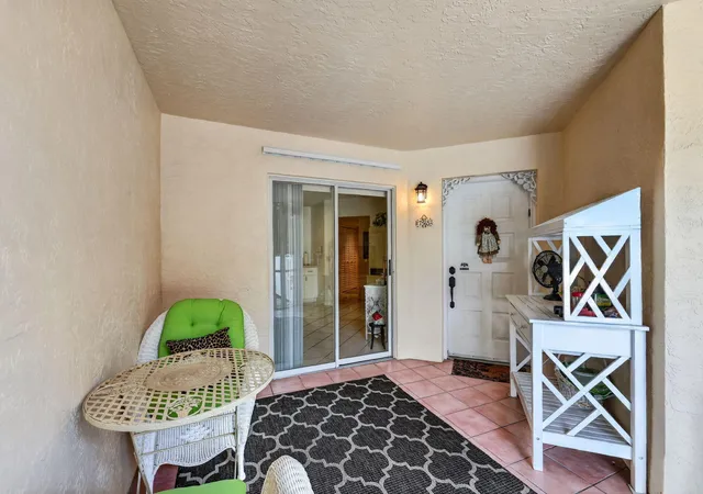 Listing Photo 3 - Condo for sale in building located at 7365 N Devon Dr, Tamarac, FL 33321 - Unit #103