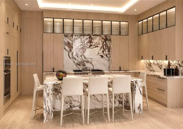 Photo 3 of Single family home for sale at 1008 Links Dr, Miami Beach, FL 33109 | MLS# A12114203 | Listing updated on 2026-10-30