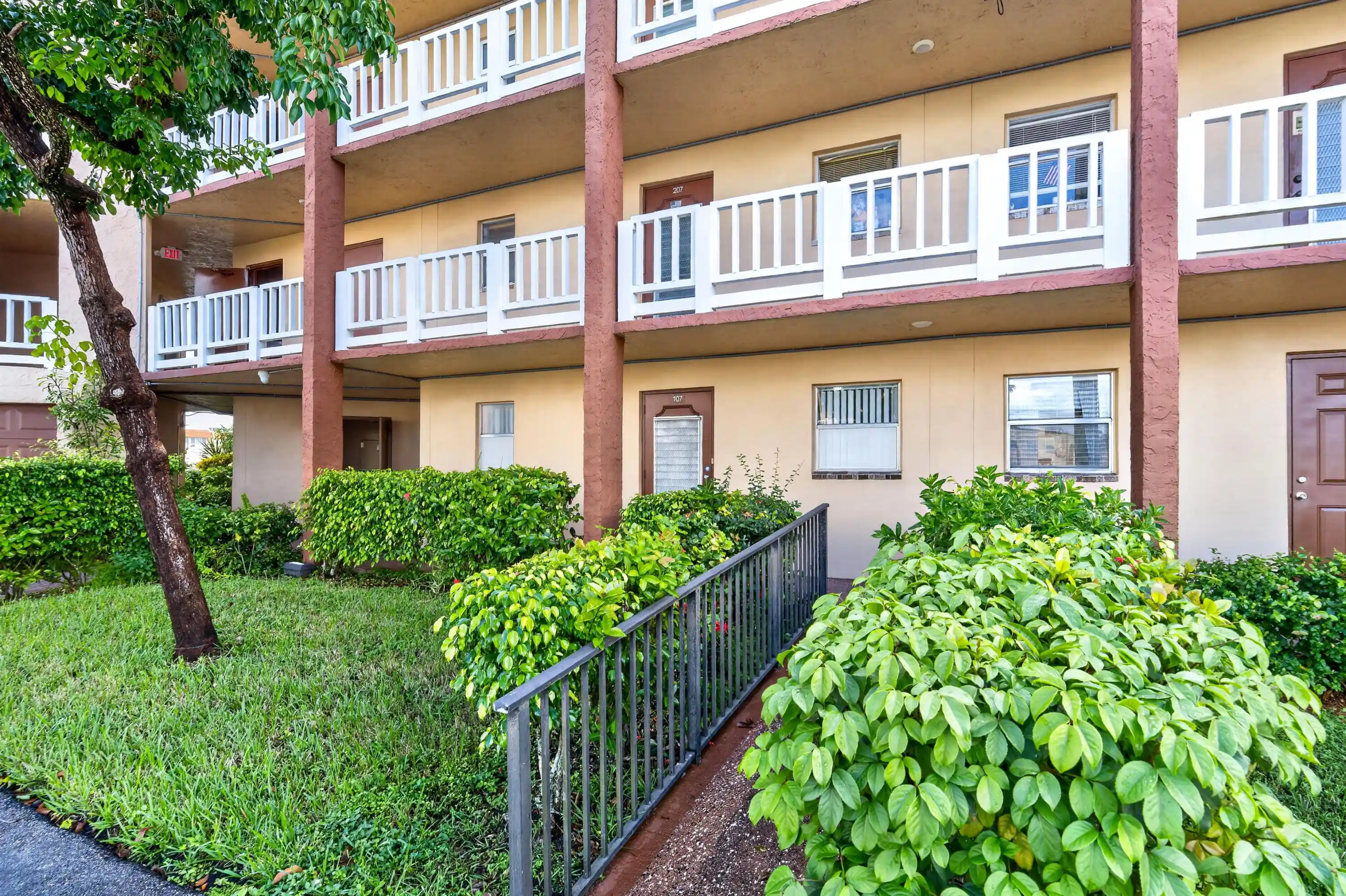 Condo for sale at 9281 Sunrise Lakes Blvd #107, Sunrise, FL 33322 | MLS# B26094045