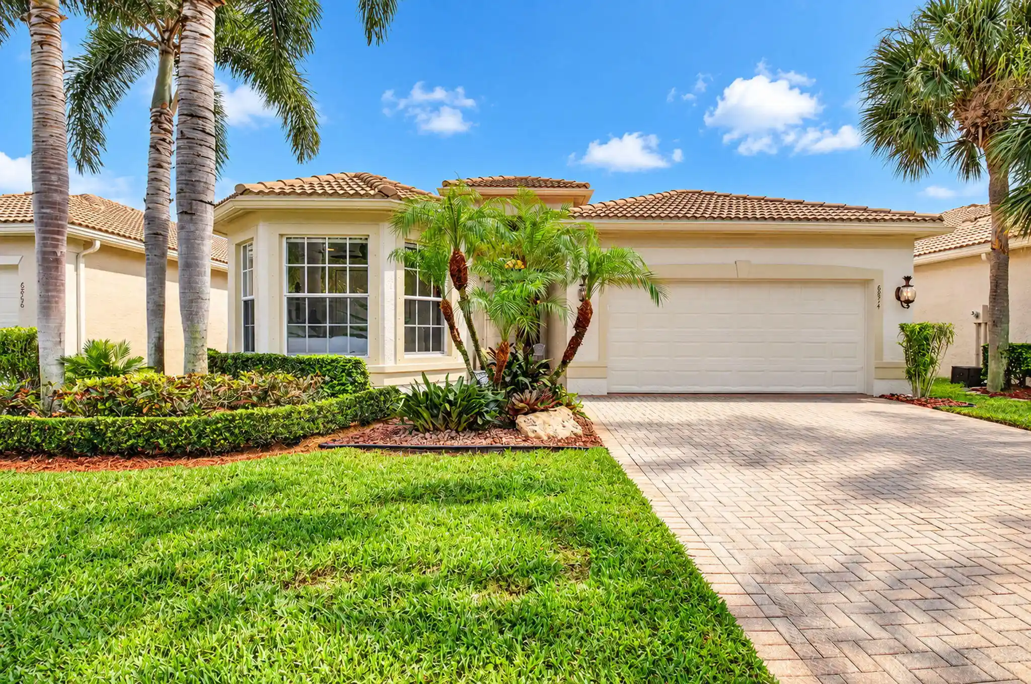 Single family home for sale at 6874 Venidita Beach Dr, Delray Beach, FL 33446 | MLS# B26094115