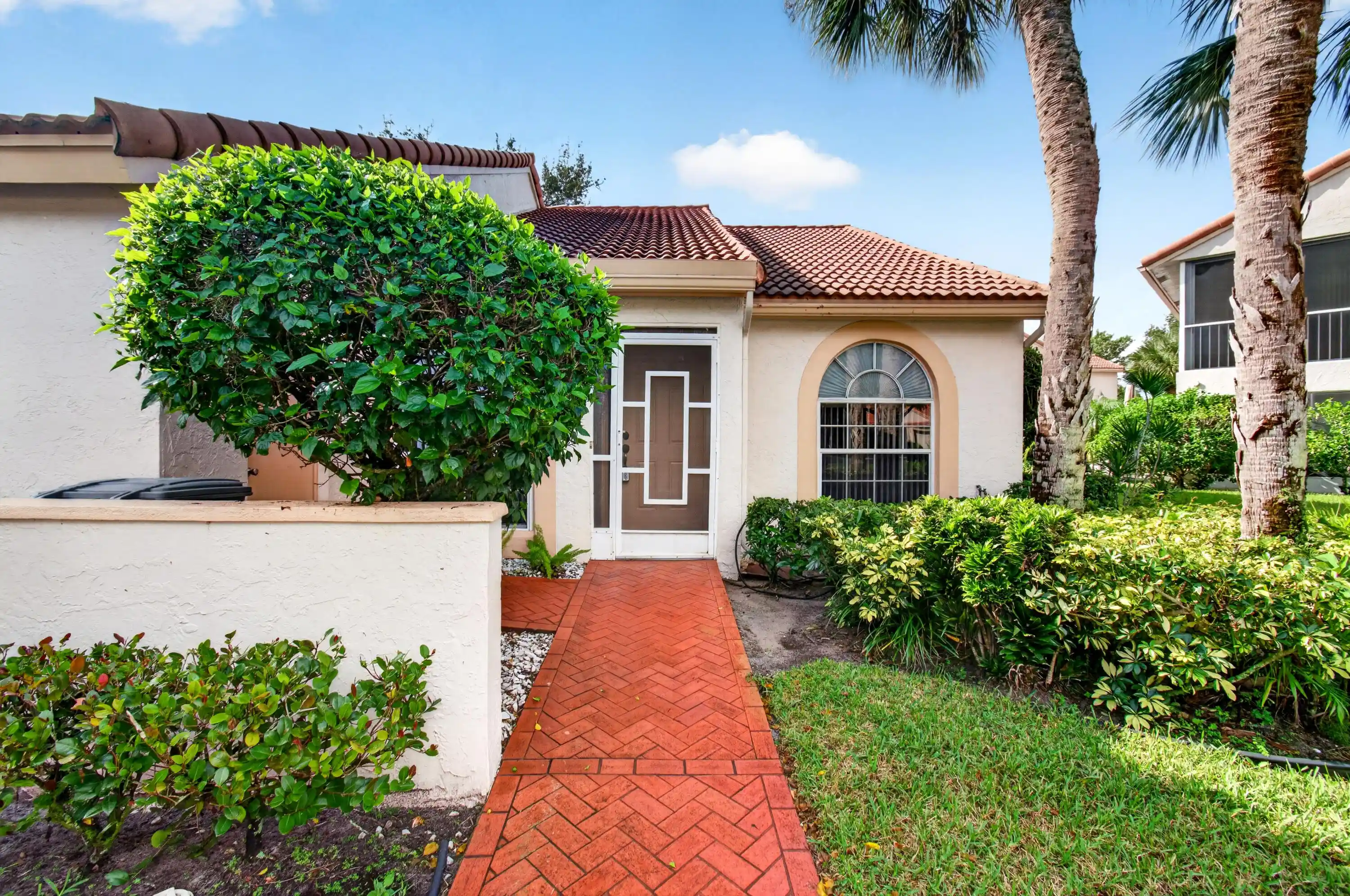Condo for sale at 14323 Via Royale #1, Delray Beach, FL 33446 | MLS# B26094143