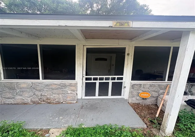 Photo 1 of Single family home for sale at 10009 Morris Brg Rd, Tampa, FL 33637 | MLS# A12113575 | Listing updated on 2026-10-29