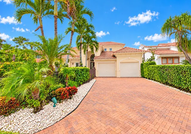 Photo 1 of Single family home for sale at 7603 Cedarwood Cir, Boca Raton, FL 33434 | MLS# B26094373 | Listing updated on 2026-10-30