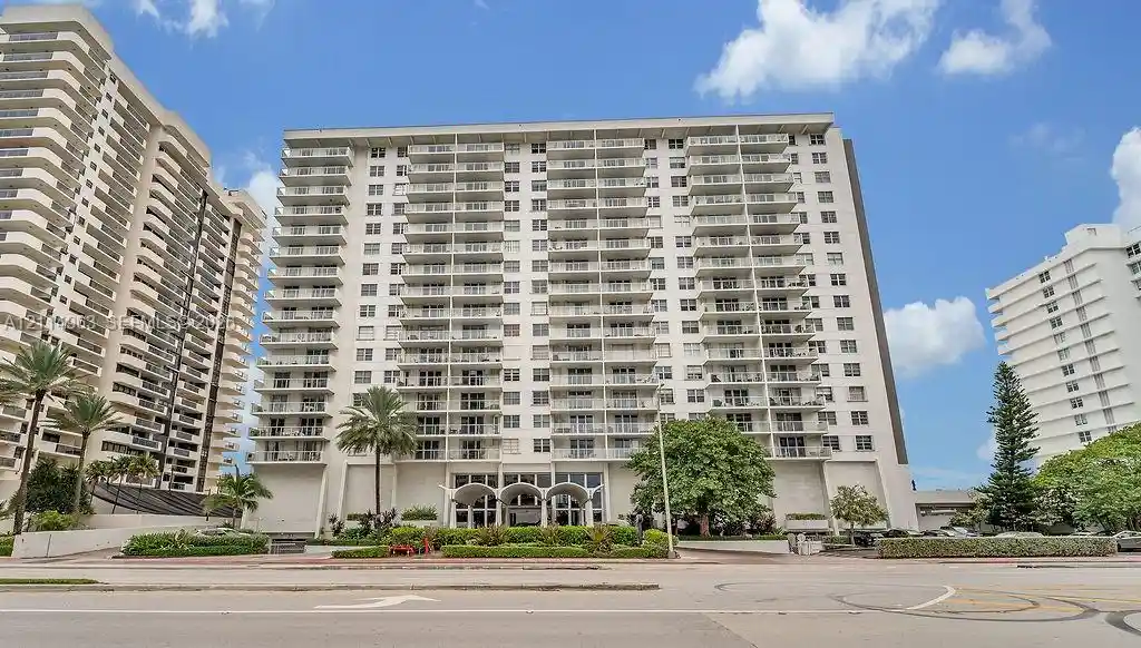 Condo for sale at 5701 Collins Ave #607, Miami Beach, FL 33140 | MLS# A12114963