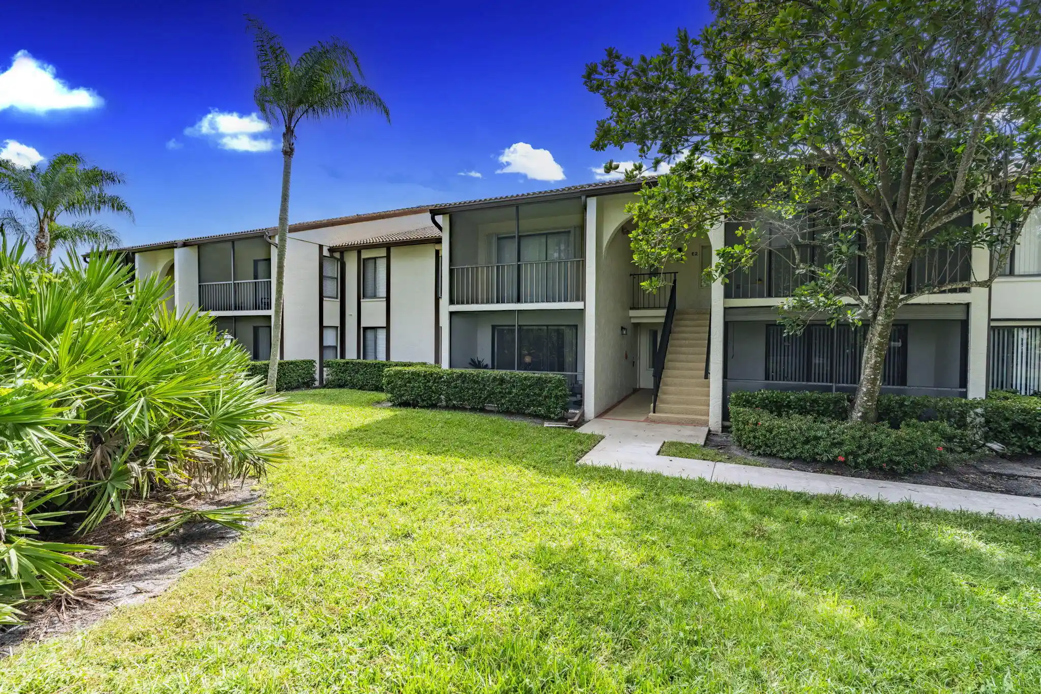 Condo for sale at 2702 SW Matheson Ave #113-F1, Palm City, FL 34990 | MLS# B26094398