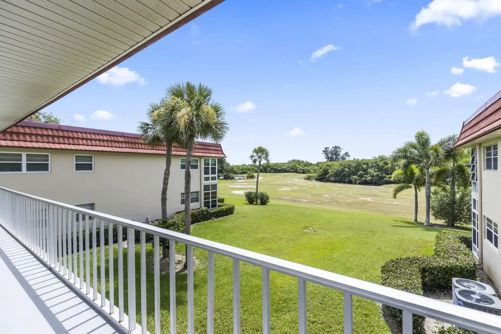 Condo for sale at 69 Royal Oak Ct #203, Vero Beach, FL 32962 | MLS# B26094431