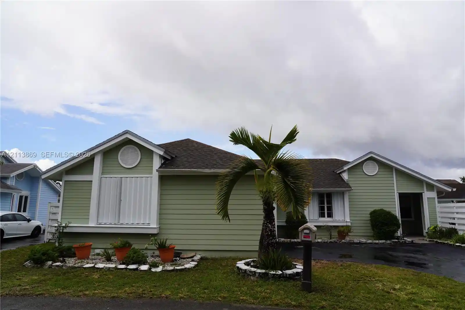 Single family home for sale at 10224 SW 139th Place, Miami, FL 33186 | MLS# A12113869
