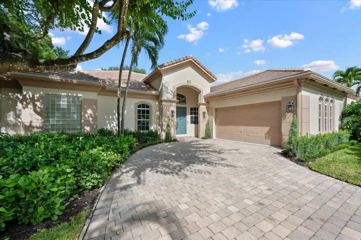 Photo 1 of Single family home for sale at 2044 Wightman Dr, Wellington, FL 33414 | MLS# B26094551 | Listing updated on 2026-10-30