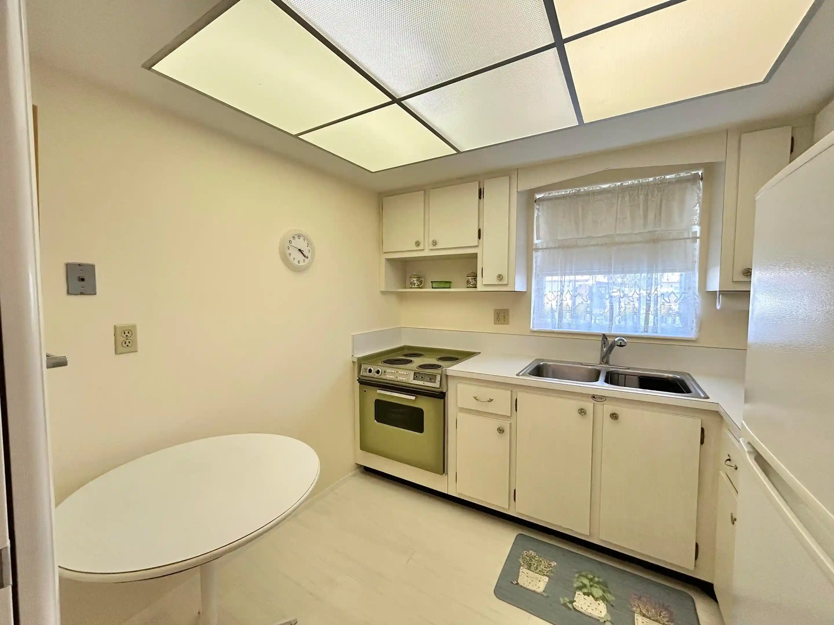 Single family home for sale at 2955 Crosley Dr W #F, West Palm Beach, FL 33415 | MLS# B26094594