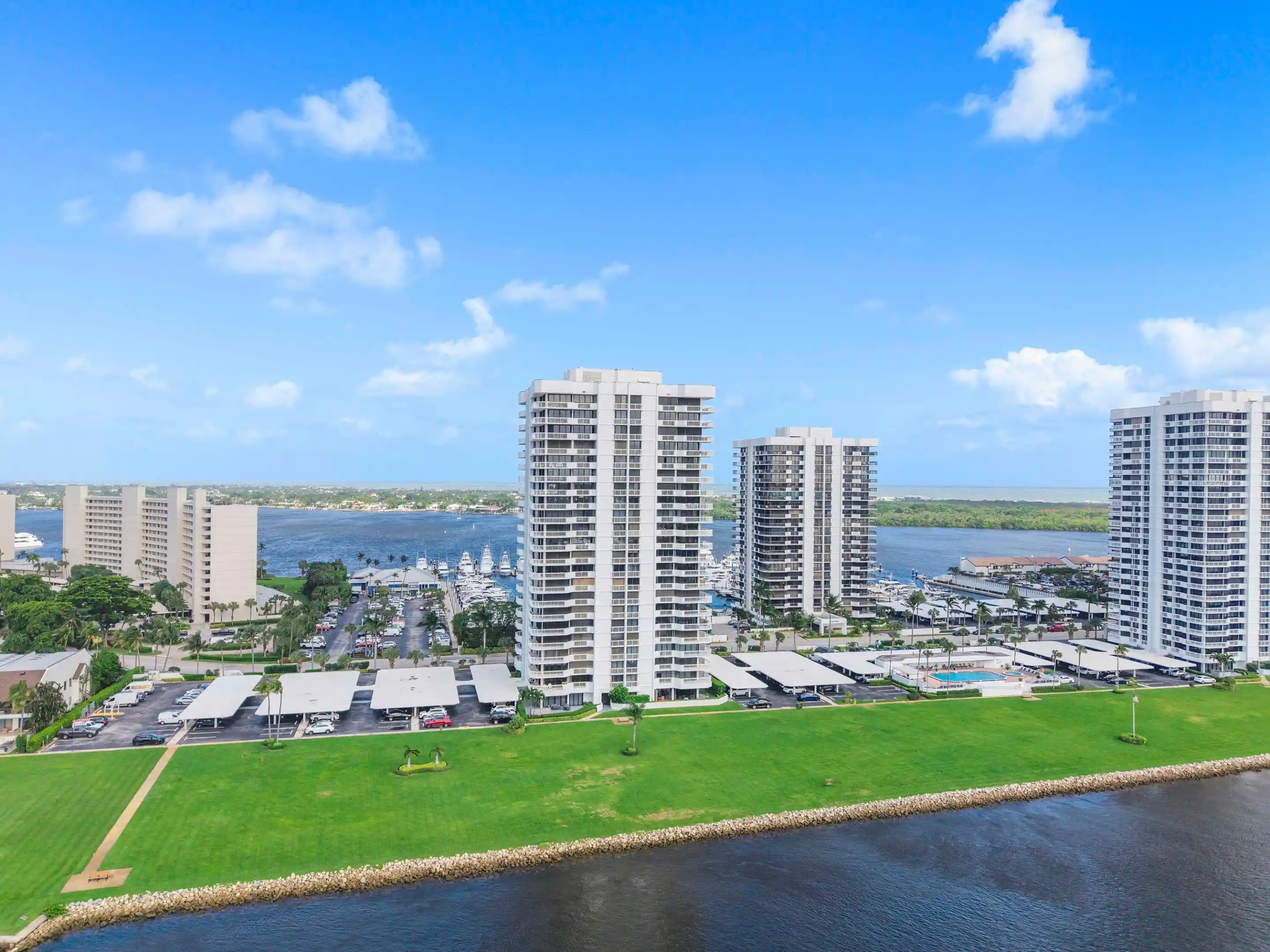 Condo for sale at 123 Lakeshore Dr #1143, North Palm Beach, FL 33408 | MLS# B26094659