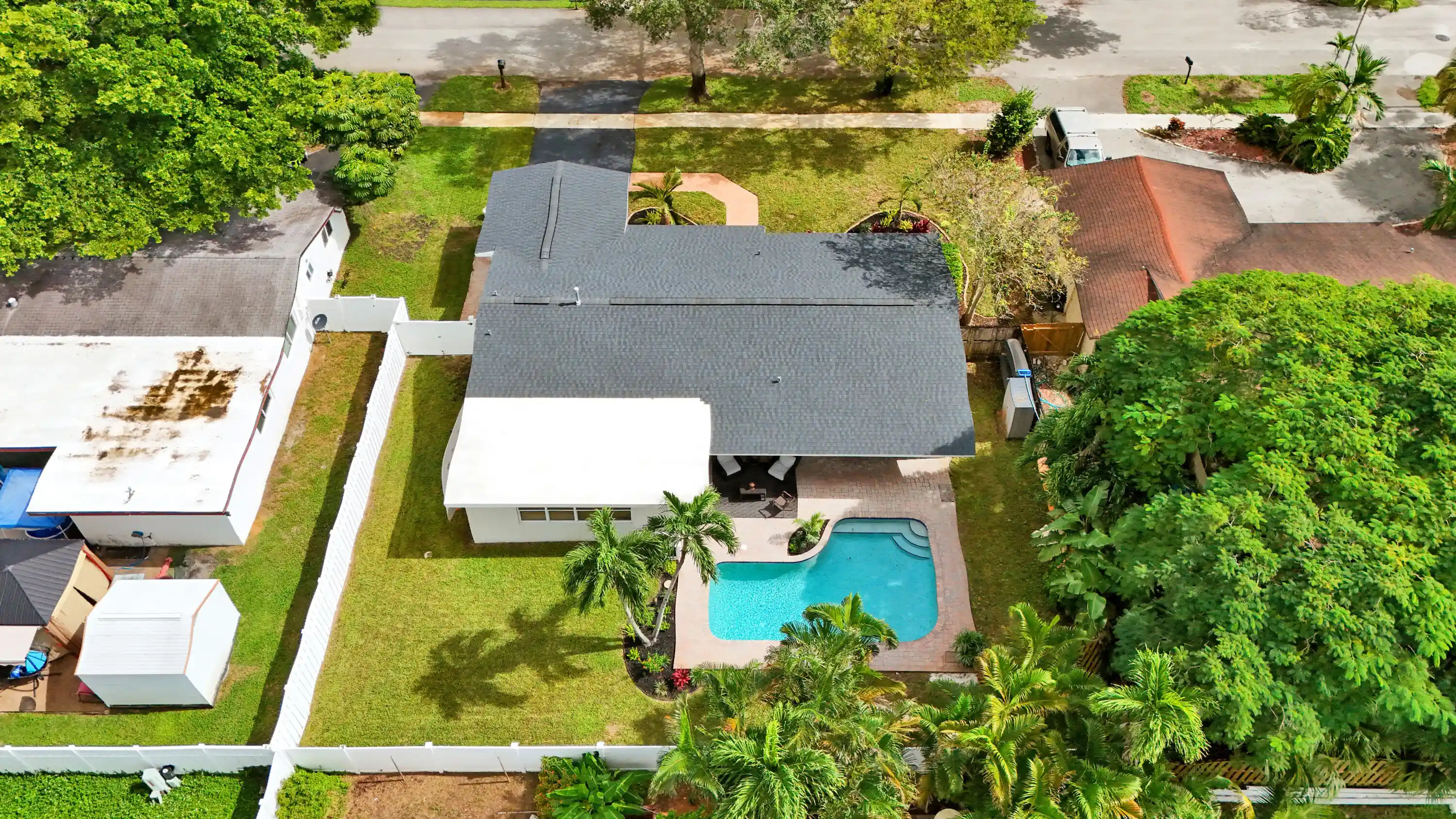 Single family home for sale at 2000 NW 117th Terrace, Pembroke Pines, FL 33026 | MLS# B26094707 | Listing updated on 2026-10-31