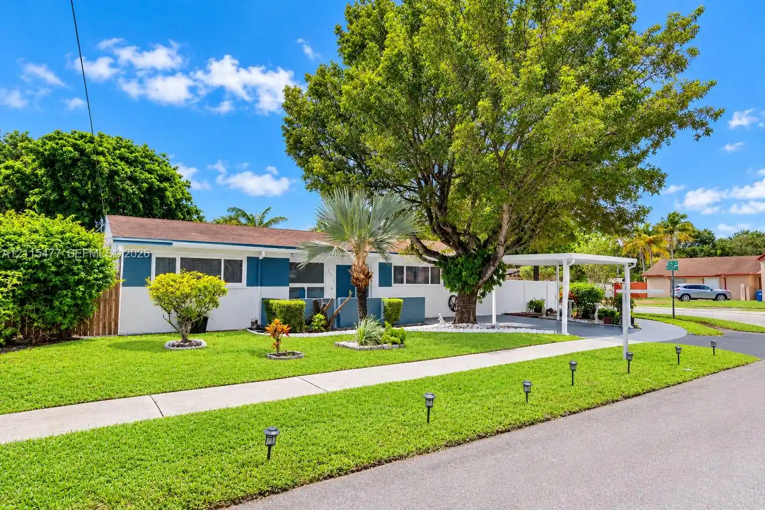 Photo 1 of Single family home for sale at 2510 Ne 208th Terrace, Miami, FL 33180 | MLS# A12115477 | Listing updated on 2026-10-30