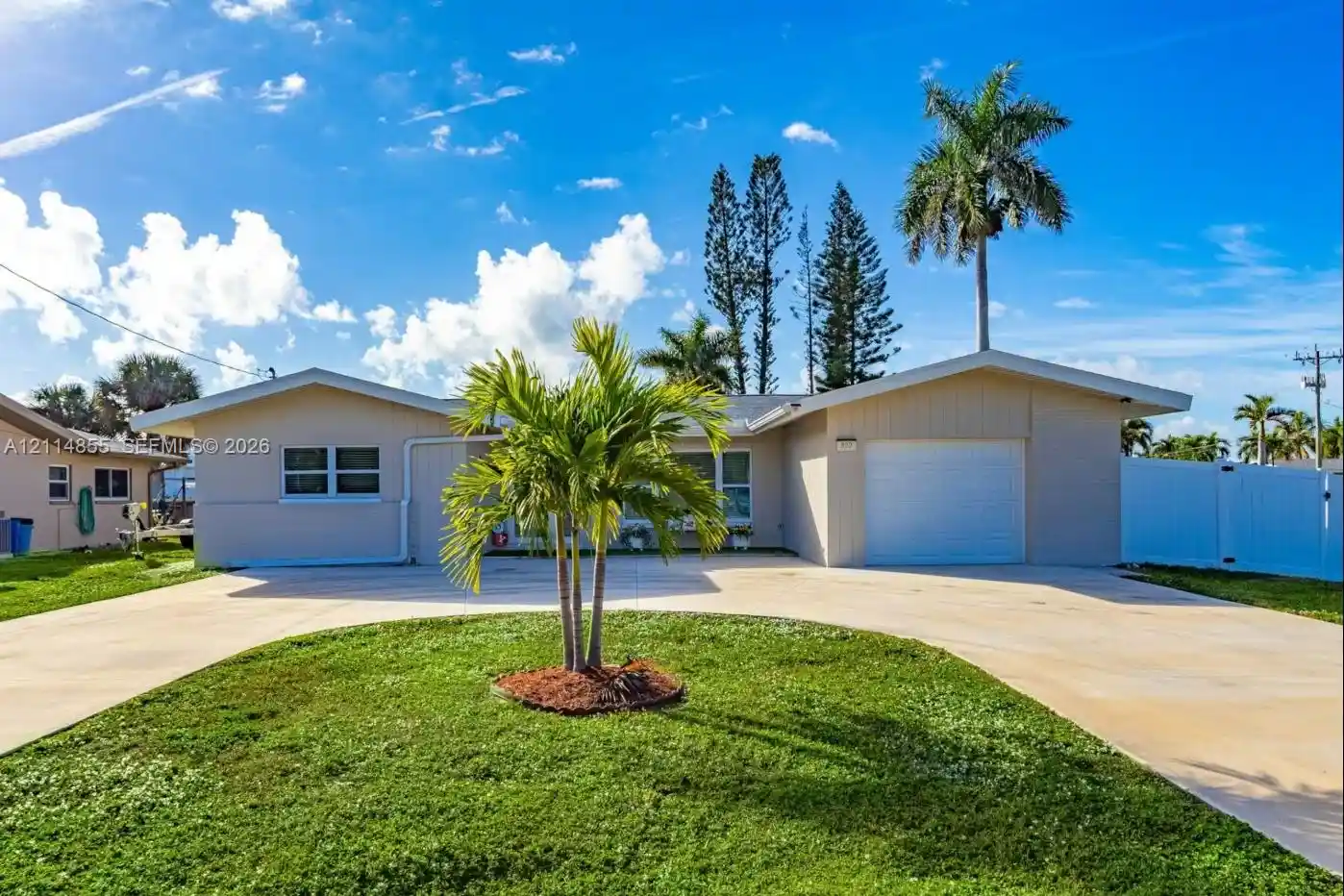 Photo 1 of Single family home for sale at 802 Montclair Ct, Cape Coral, FL 33904 | MLS# A12114855 | Listing updated on 2026-10-30