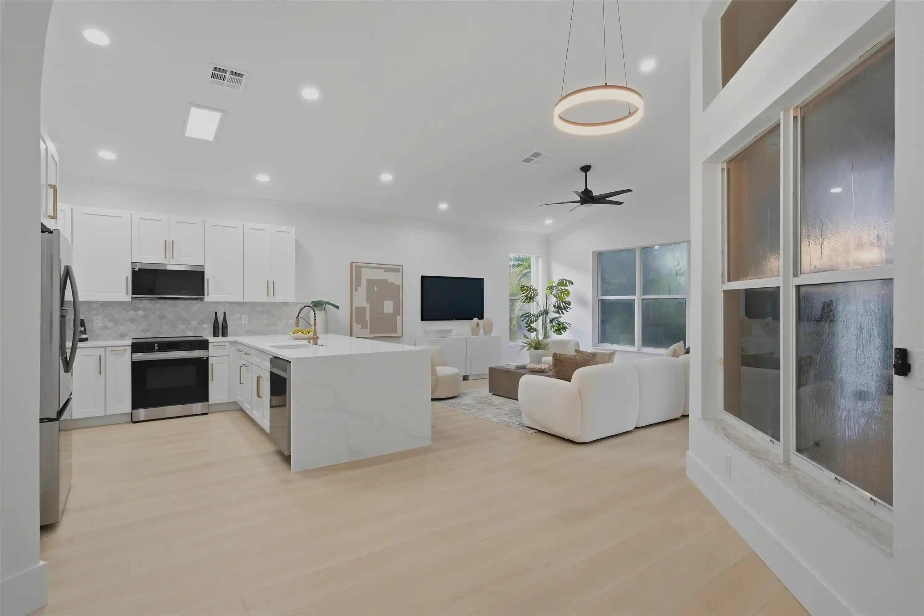 Single family home for sale at 13106 Alhambra Lake Cir, Delray Beach, FL 33446 | MLS# B26094789