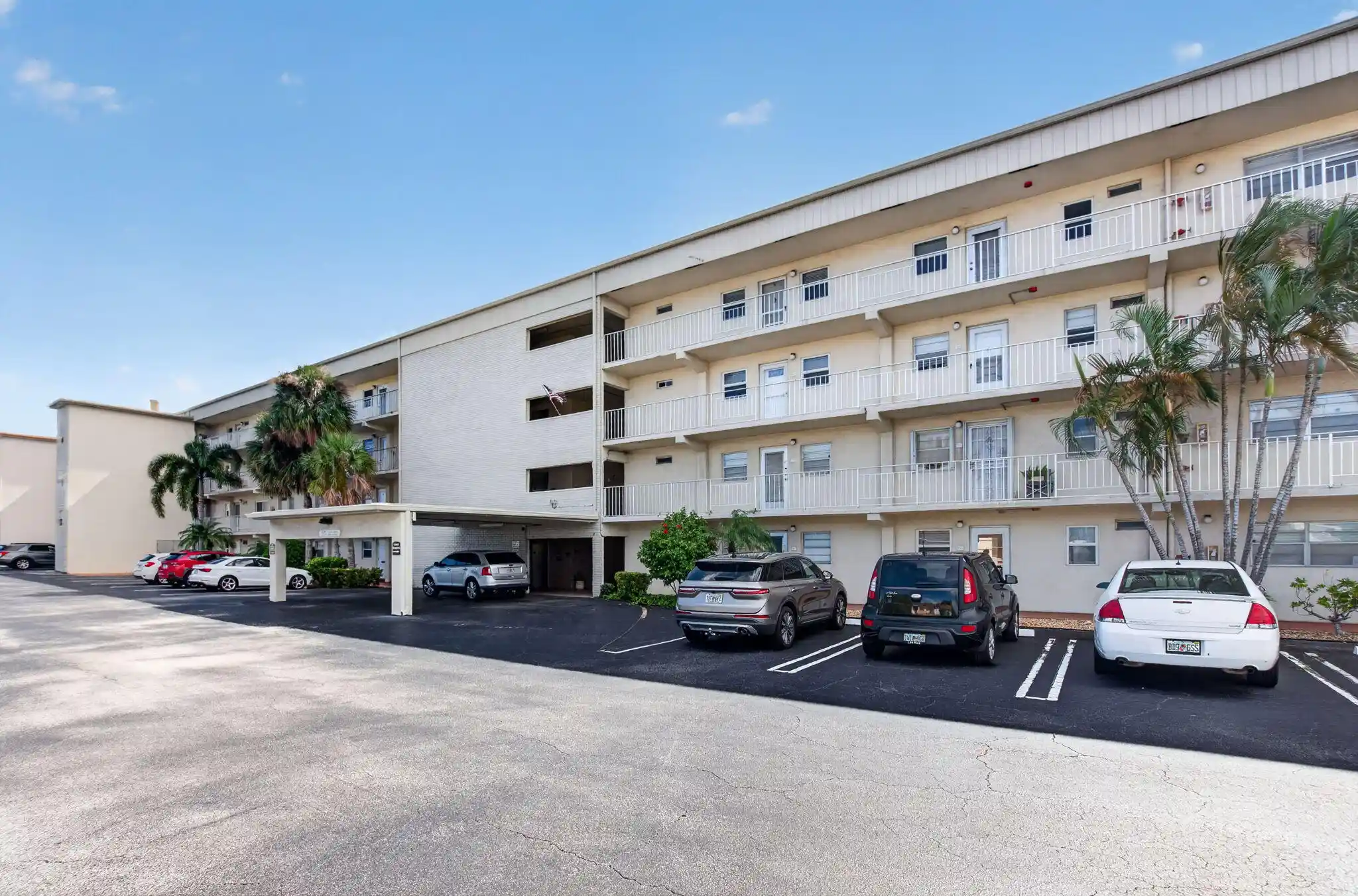 Condo for sale at 130 NE 26th Avenue #3080, Boynton Beach, FL 33435 | MLS# B26094828