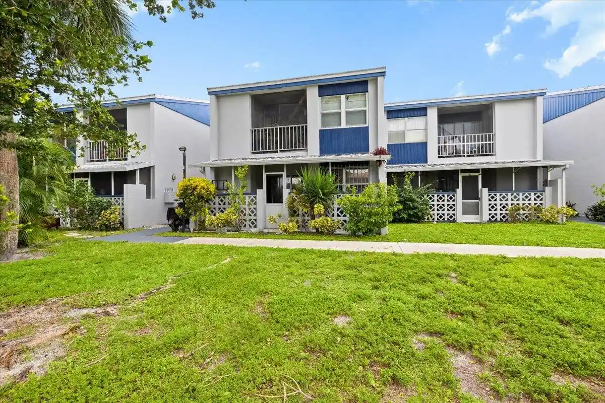 Condo for sale at 2075 NW 46th Avenue #I102, Lauderhill, FL 33313 | MLS# B26094886