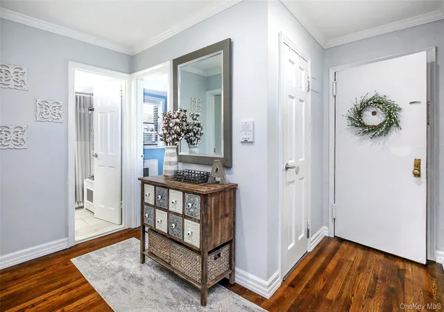 Listing Photo 3 - Condo for sale in building located at 312 Richbell Rd, Mamaroneck, NY 10543 - Unit #A2