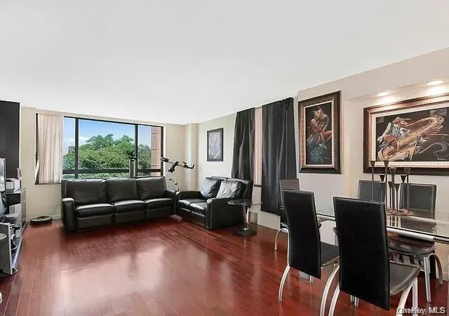 Homes for sale in New York, NY | 2287 Johnson Ave #12B, New York, NY 10463 | MLS# H6189363
