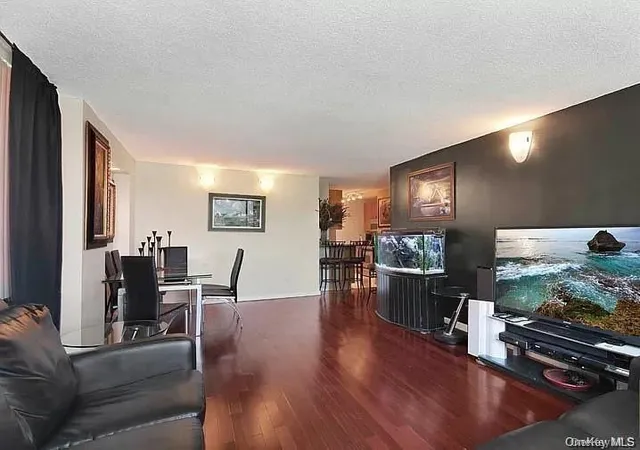 Homes for sale in New York, NY | 2287 Johnson Ave #12B, New York, NY 10463 | MLS# H6189363