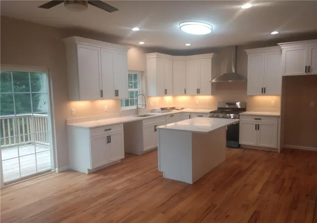 3rd image of 57 S Union Ave, New Windsor, NY 12553 | MLS# H6204046