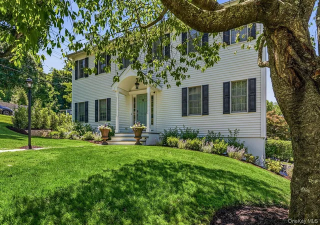 50th image of 70 Orchard Pl, Thornwood, NY 10594 | MLS# H6241195