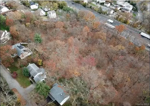 2nd image of 800 Fenimore Rd, Mamaroneck, NY 10543 | MLS# H6255696