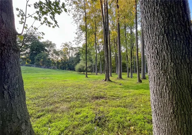 Photo 3 of Sale Pending at 219 Route 9W, Palisades, NY 10964 | MLS# H6264742 | Listing updated on 2026-04-14