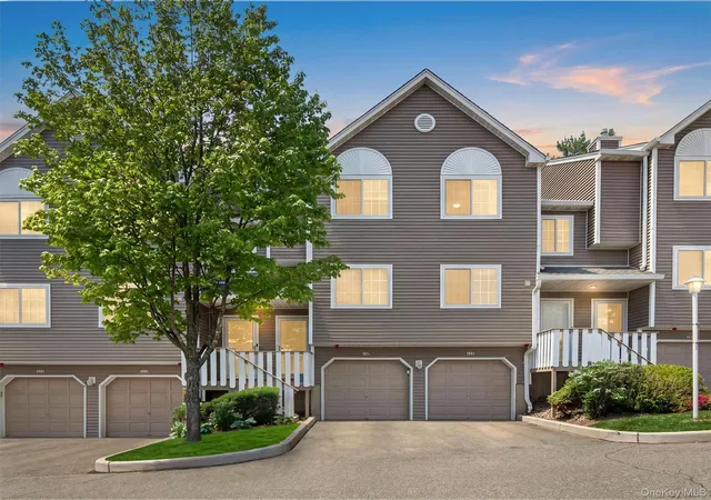Photo 3 of Condo for sale at 198 Eagle Ridge Way, Clarkstown, NY 10954 | MLS# H6265541 | Listing updated on 2026-09-04